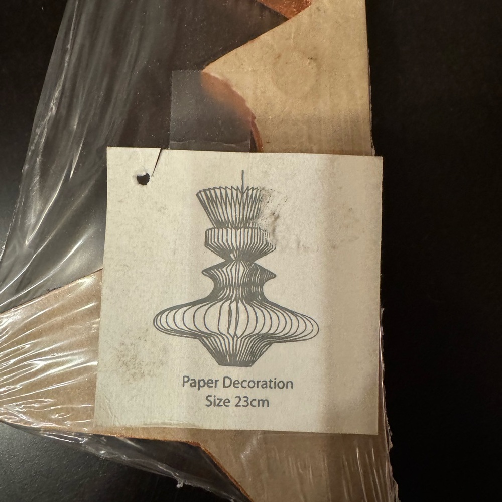 NWT holiday decor, pop out honeycomb paper hanging Christmas, unique style